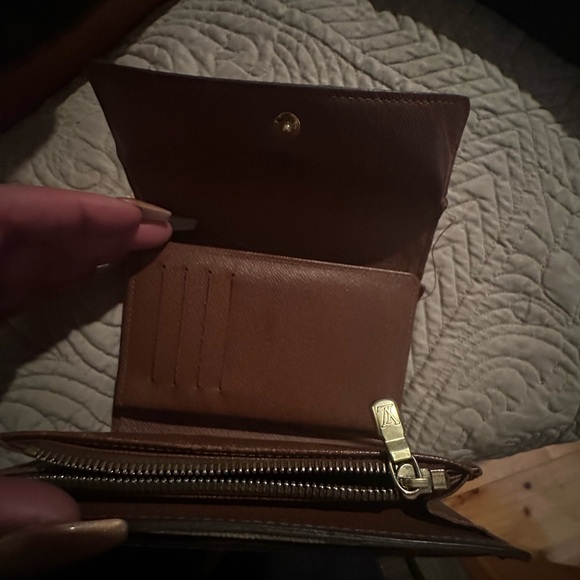 100% Authentic Louis Vuitton Small Canvas Wallet Made In France - Picture 5 of 7
